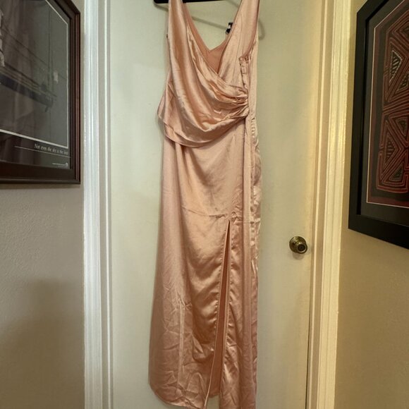 Pretty Lavish Bridesmaid Esmee wrap satin maxi dress in blush - Picture 7 of 7